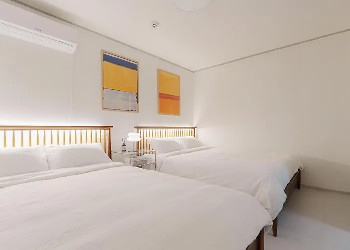 Apartment 6 People, Lotte World, Seongsu, Gangnam, Coex, Jamsil Station, Samsung&asan Hospital, Kspo Dome, Shinnonhyeon